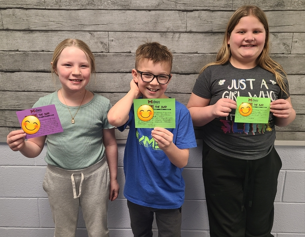 3 students raised the bar with their cards
